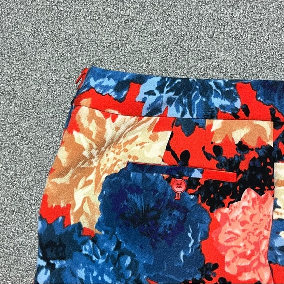 Talbots Chatham Floral Pants Womens Size 8 Red Blue Tapered Leg Stretch - Picture 10 of 13